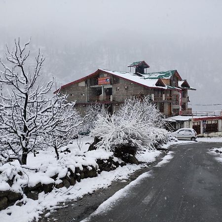 Kudos Eureka Stays Manali  Luaran gambar